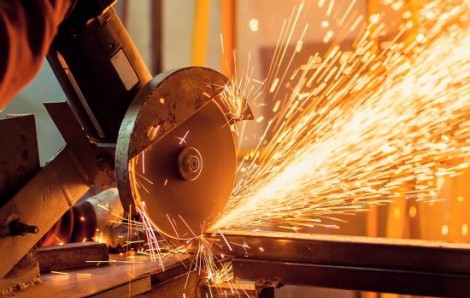 Delivering Electronics Repair Services Locally